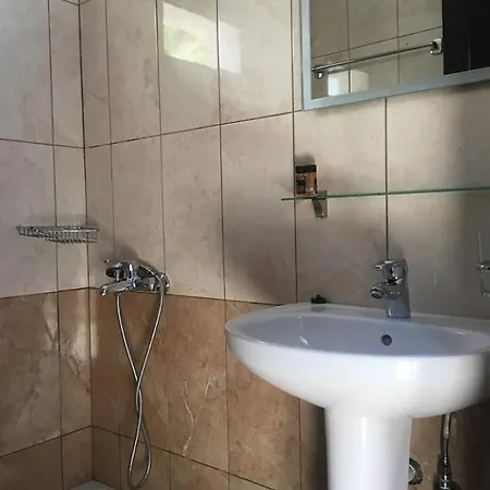 Maistrali Pensionat Loutro