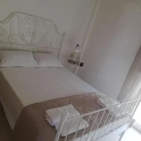 Maistrali Pensionat Loutro